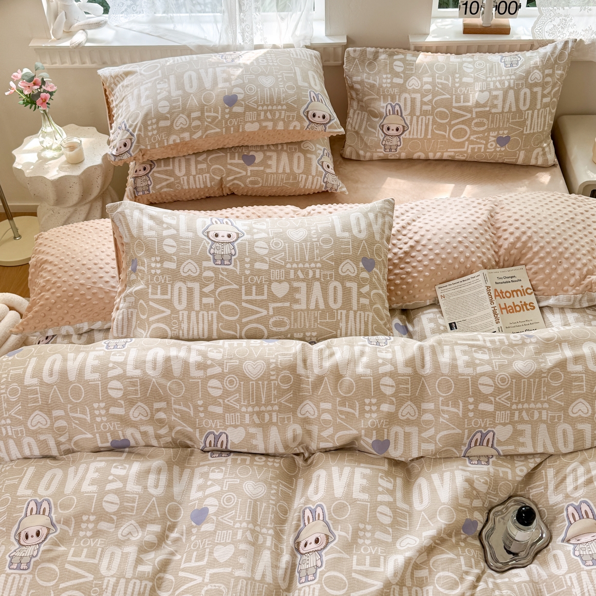 91家纺网 家纺一手货源 找家纺 雯雨家纺 2025新款ab版全棉豆豆绒婴儿绒牛奶绒四件套 拉布兔兔