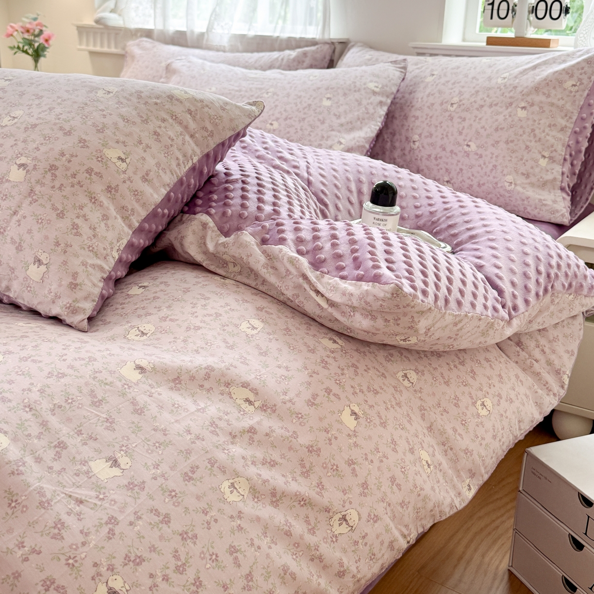 91家纺网 家纺一手货源 找家纺 雯雨家纺 2025新款ab版全棉豆豆绒婴儿绒牛奶绒四件套 摩伊