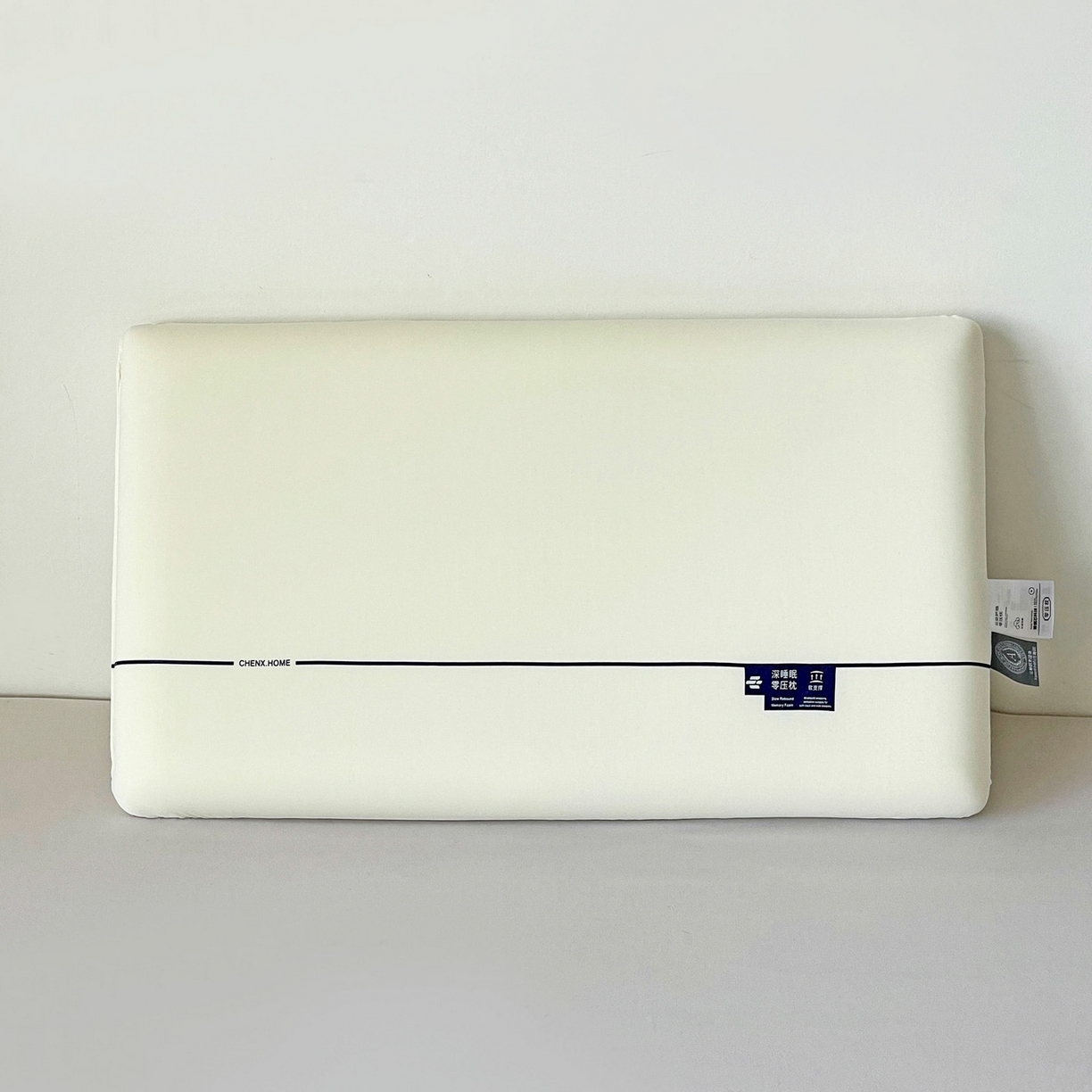 91家纺网 家纺一手货源 找家纺 明果枕芯 2026新款慢回弹记忆枕护颈椎枕芯 白色