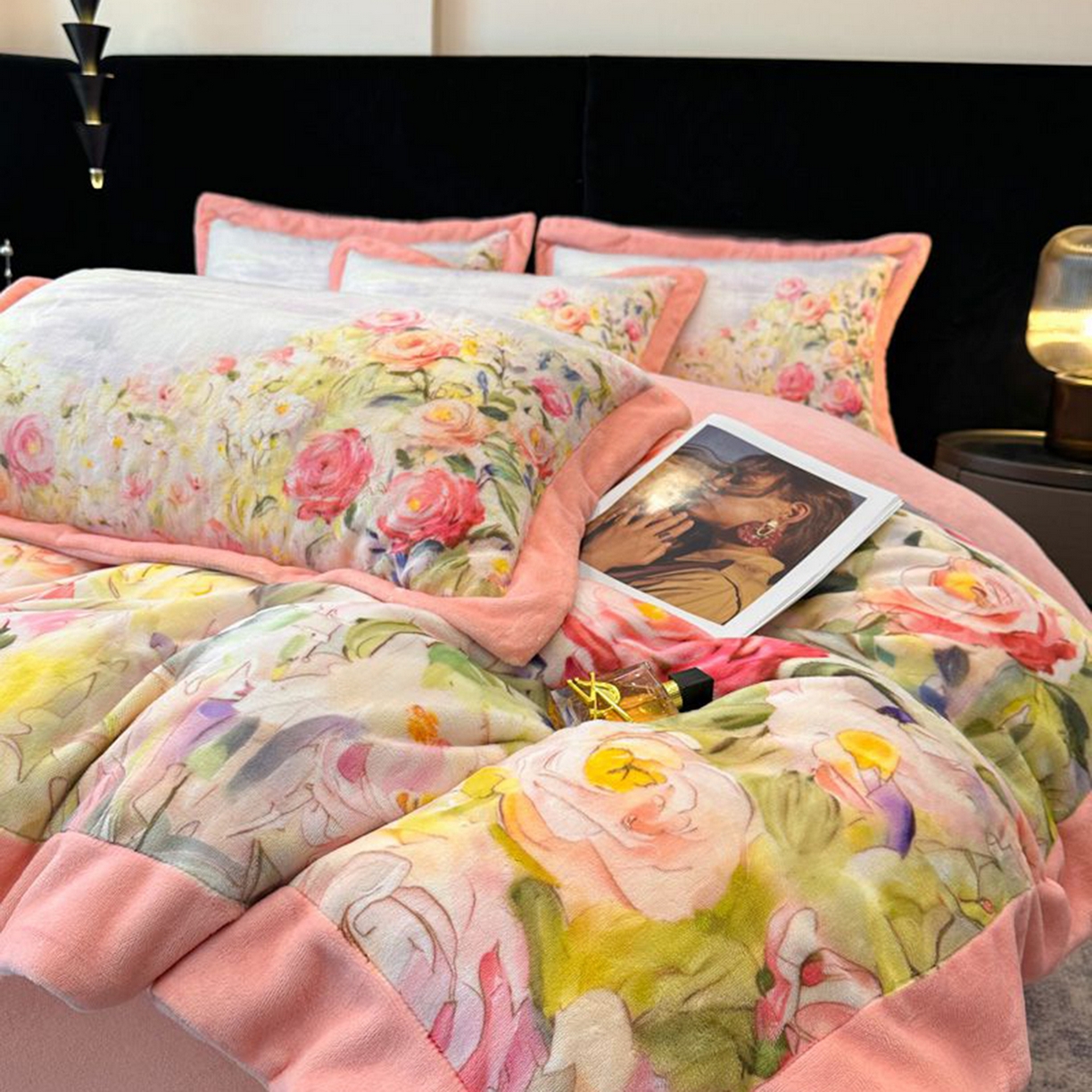 91家纺网 家纺一手货源 找家纺 诺梵家纺 2025新款数码印花牛奶绒四件套（控价：159） 花本汐