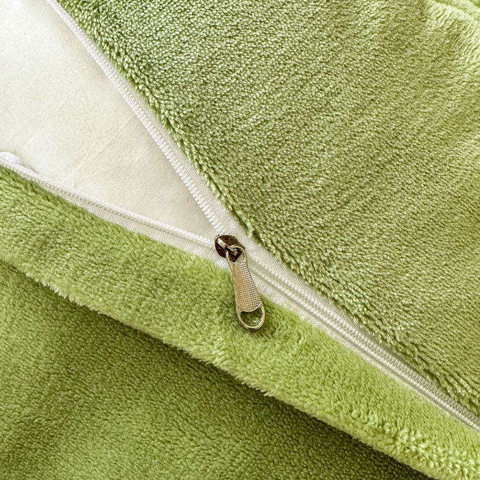 91家纺网 家纺一手货源 找家纺 诺梵家纺 2025新款8.2斤宽边织带雕花绒牛奶绒四件套 巴洛克-绿