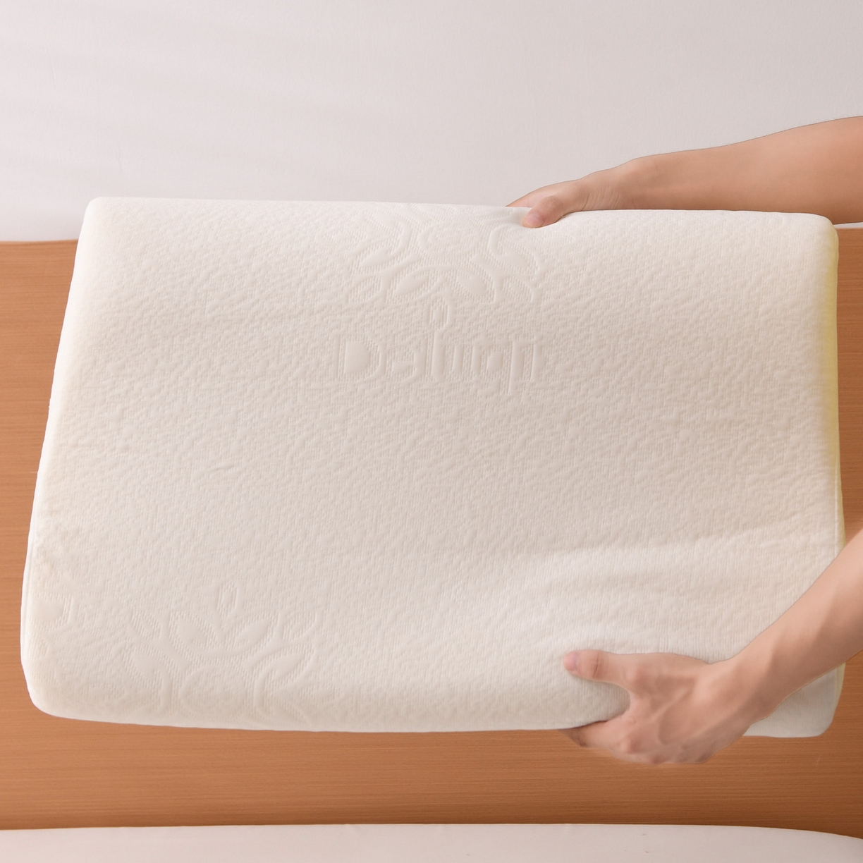 91家纺网 家纺一手货源 找家纺 （总）明果枕芯 2026新款慢回弹记忆枕波浪枕护颈椎枕芯