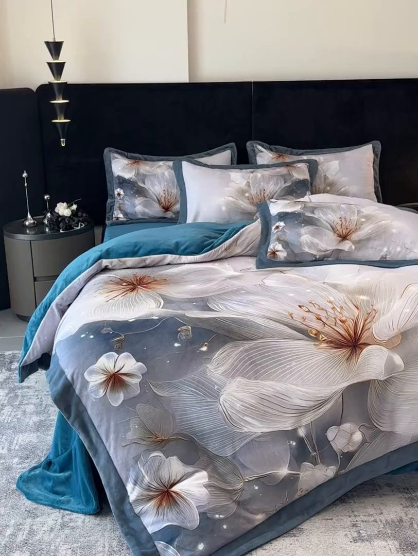 91家纺网 家纺一手货源 找家纺 诺梵家纺 2025新款数码印花牛奶绒四件套（控价：159） 暮光之城