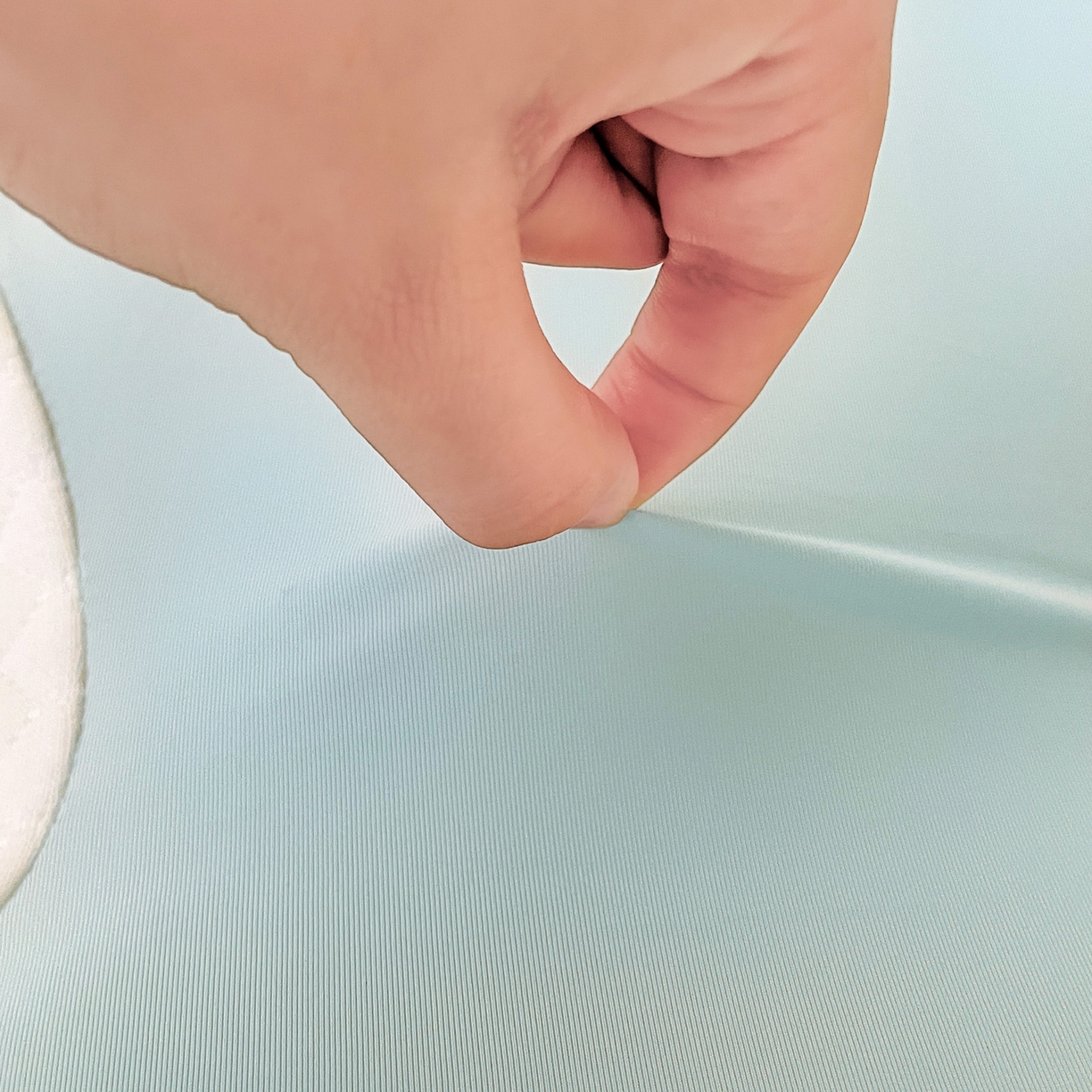 91家纺网 家纺一手货源 找家纺 （总）明果枕芯 2026新款跨境记忆棉牛角枕护颈椎碟形枕枕头枕芯62*41*10*8cm/只