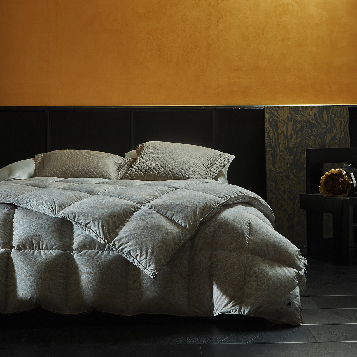 91家纺网 家纺一手货源 找家纺 暖羽屋羽绒馆 2025新款罗斯空间95白鹅绒被子95鹅绒被芯双人婚庆冬被羽绒被子被芯 梦清荷