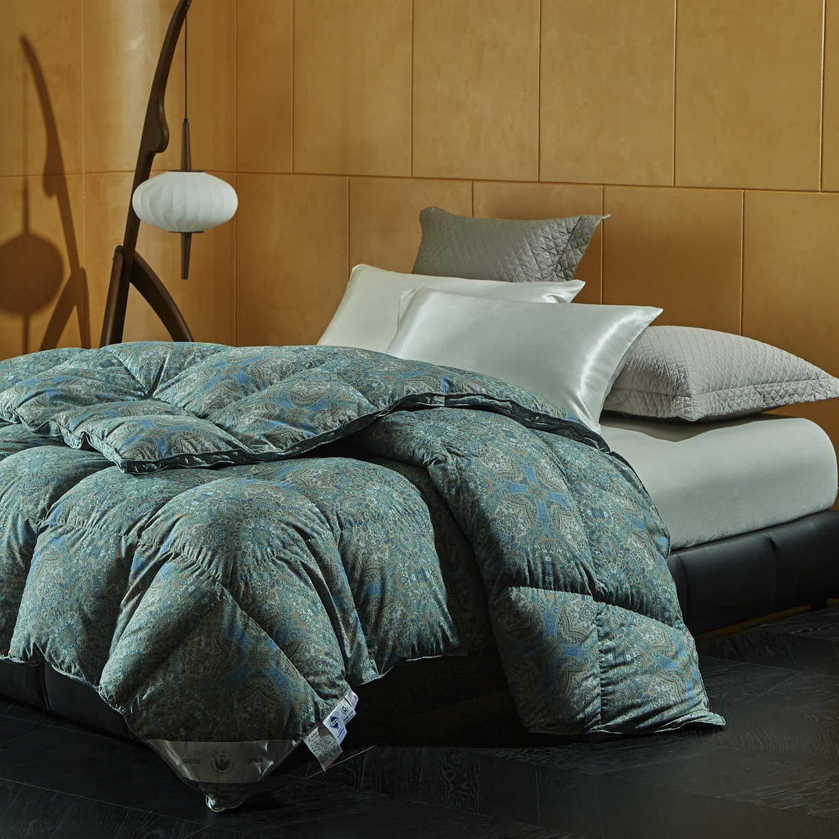 91家纺网 家纺一手货源 找家纺 暖羽屋羽绒馆 2025新款罗斯空间95白鹅绒被子95鹅绒被芯双人婚庆冬被羽绒被子被芯 烟雨青