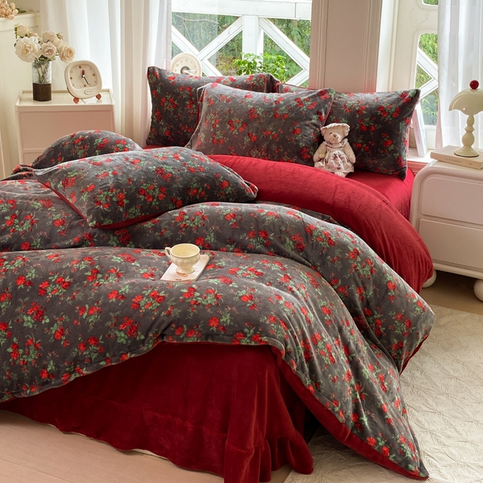 91家纺网 家纺一手货源 找家纺 元禾家纺 2025新款牛奶绒印花四件套 花妖