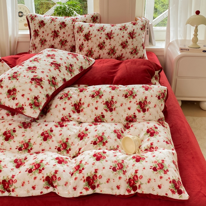 91家纺网 家纺一手货源 找家纺 元禾家纺 2025新款牛奶绒印花四件套 玫瑰物语