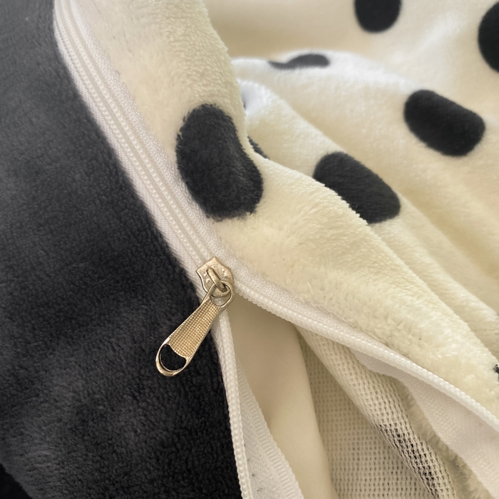 91家纺网 家纺一手货源 找家纺 元禾家纺 2025新款牛奶绒印花四件套 波点白