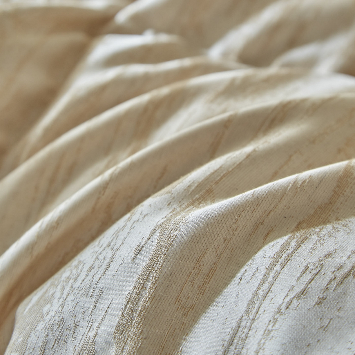 91家纺网 家纺一手货源 找家纺 （总）暖羽屋羽绒馆 2025新款国标95白鸭绒被芯塞纳河畔绒子含量95羽绒被芯羽绒被子2米春秋被