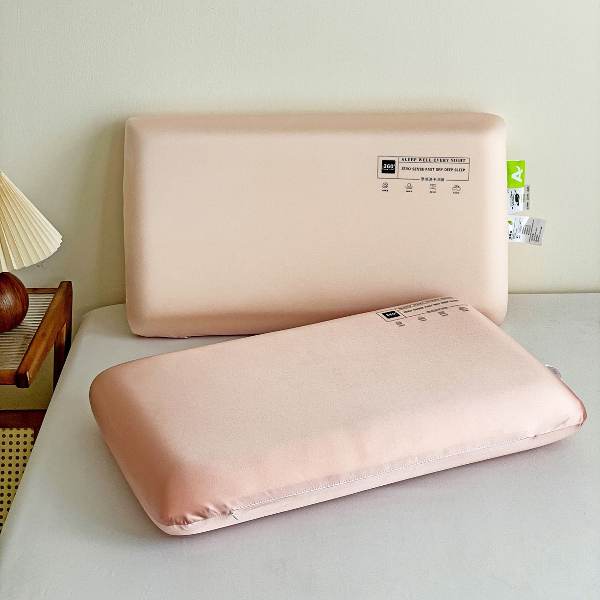 91家纺网 家纺一手货源 找家纺 明果枕芯 2026新款水光丝平面枕枕头枕芯记忆棉记忆枕 粉