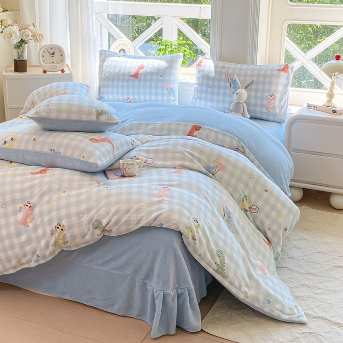 91家纺网 家纺一手货源 找家纺 元禾家纺 2025新款牛奶绒印花四件套 恐龙宝贝