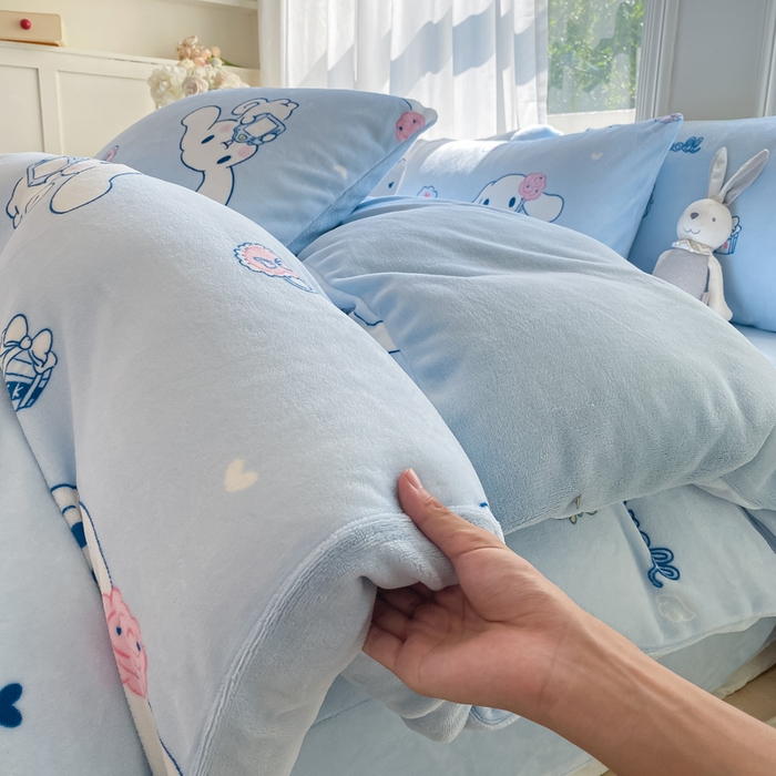 91家纺网 家纺一手货源 找家纺 元禾家纺 2025新款牛奶绒印花四件套 玉桂狗