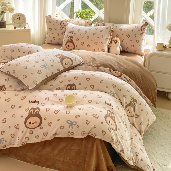 91家纺网 家纺一手货源 找家纺 元禾家纺 2025新款牛奶绒印花四件套 拉布布