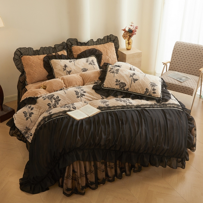 91家纺网 家纺一手货源 找家纺 罗艺轩 2025新款牛奶绒蕾丝花边单床裙 床裙单件 不止玫瑰