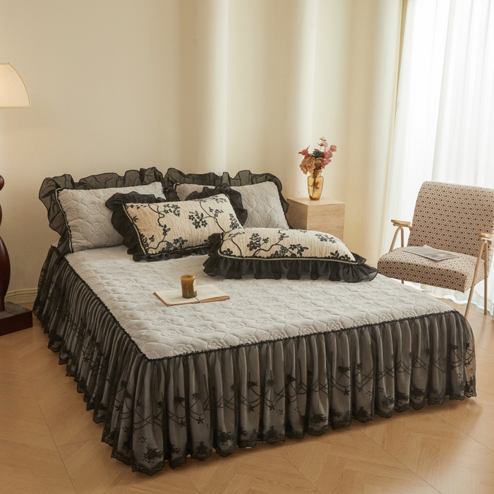 91家纺网 家纺一手货源 找家纺 罗艺轩 2025新款牛奶绒蕾丝花边单床裙 床裙单件 叶语悠然