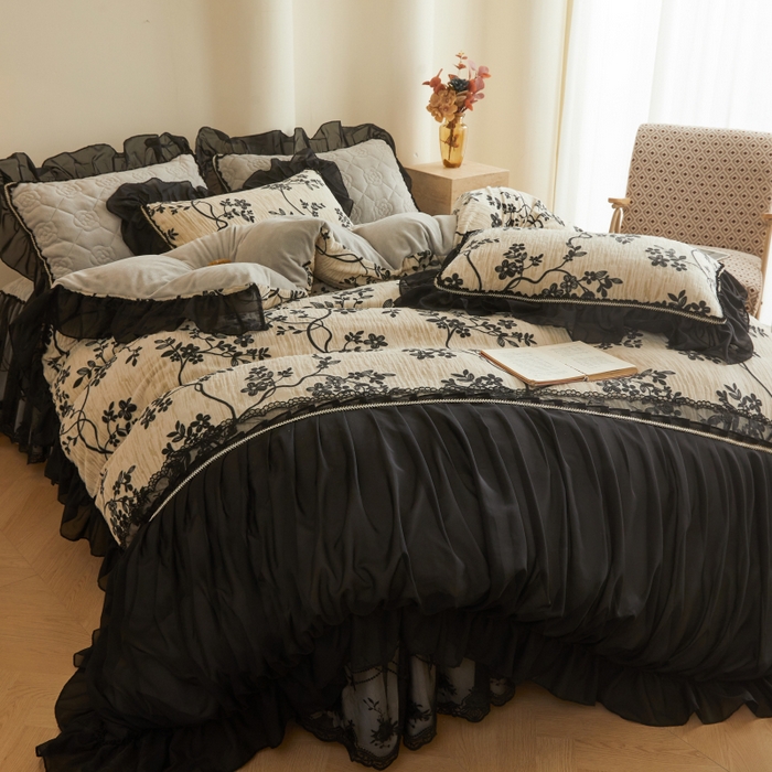 91家纺网 家纺一手货源 找家纺 罗艺轩 2025新款牛奶绒蕾丝花边单床裙 床裙单件 叶语悠然