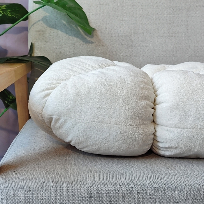 91家纺网 家纺一手货源 找家纺 （总）李帅家居 2025新款羊驼绒四叶草抱枕毛绒玩具超大号长条枕公仔可爱玩偶抱枕巨型娃娃床上女生