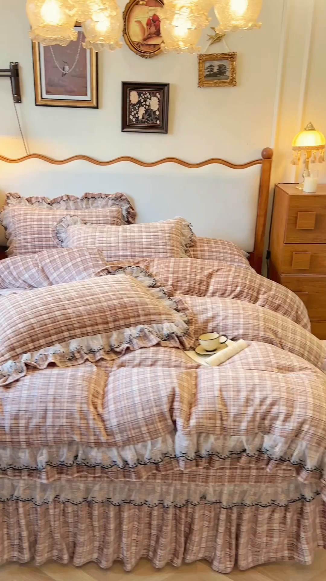 91家纺网 家纺一手货源 找家纺 网红馆（ck家纺） 2025新款高克重牛奶绒床盖系列-米娅 米娅-棕