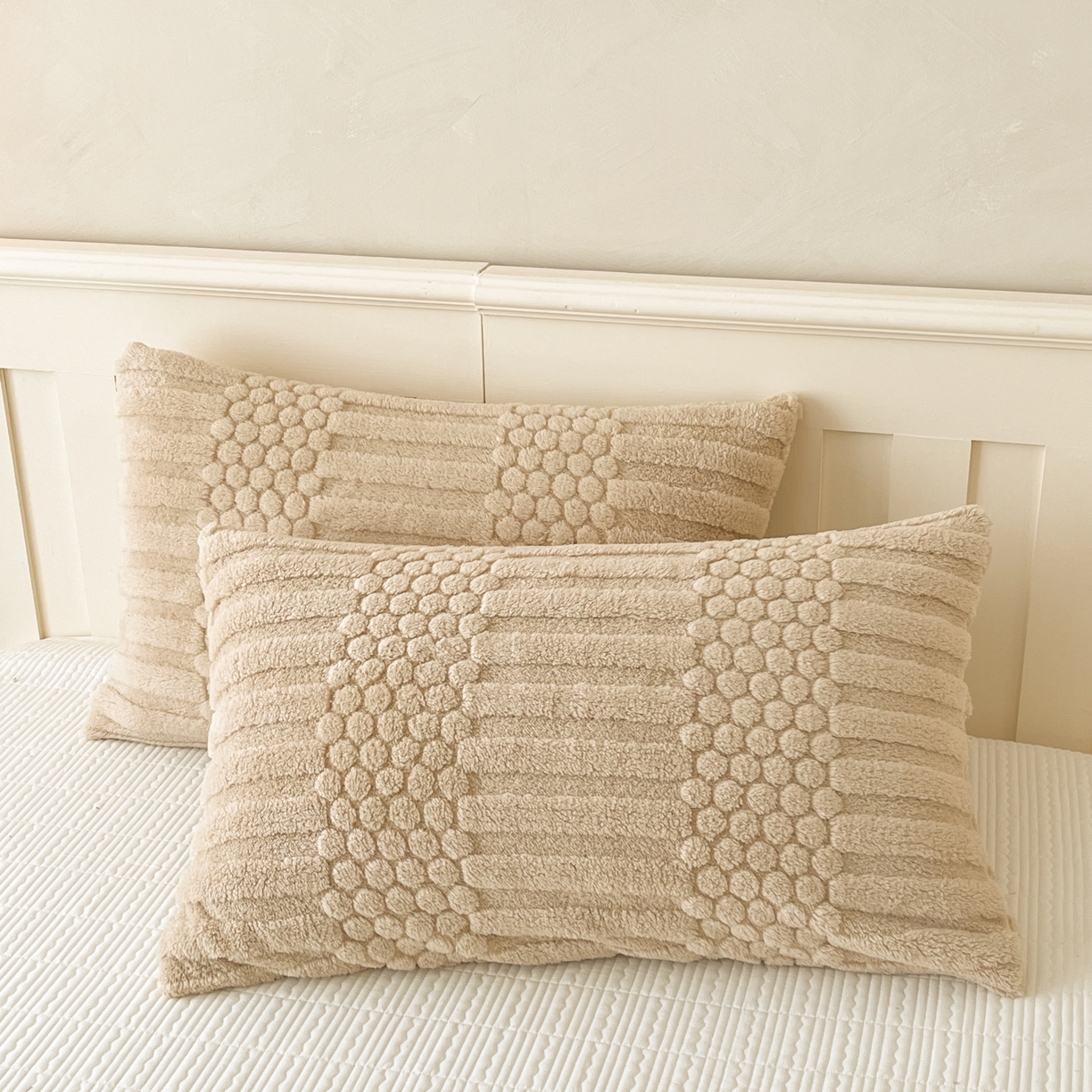 91家纺网 家纺一手货源 找家纺 欧邦 2025新款A类提花云锦绒双面绒单层毯-风铃系列 风铃-驼