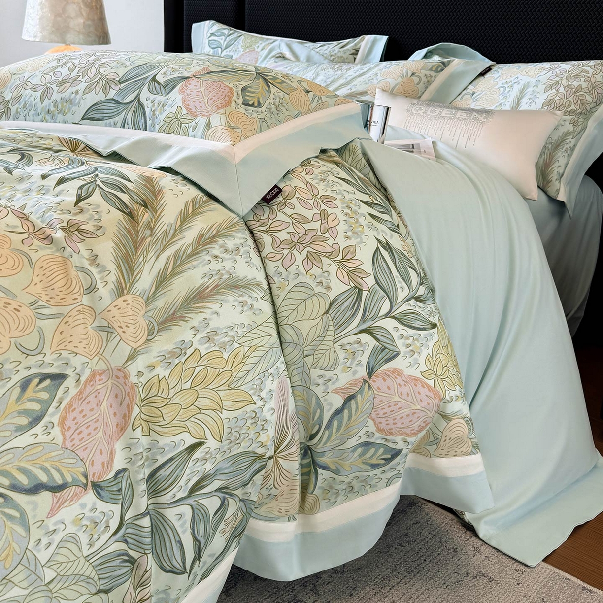 91家纺网 家纺一手货源 找家纺  2025直播爆款A类加厚保暖全棉磨毛四件套纯棉数码印花被套高端床单床笠款裸睡床上用品 芙瑶-香颂绿