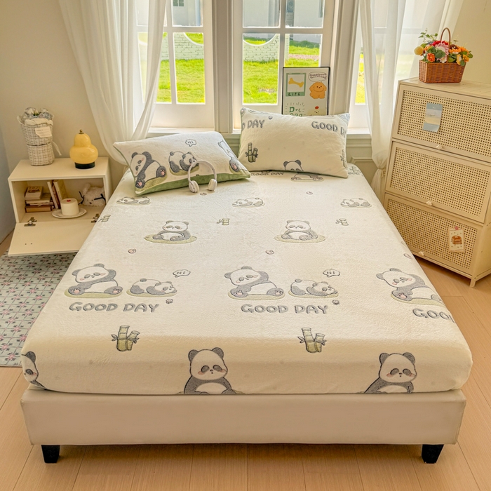 91家纺网 家纺一手货源 找家纺 娜朵家纺 2025新款180克雪花绒印花床笠 团团圆圆