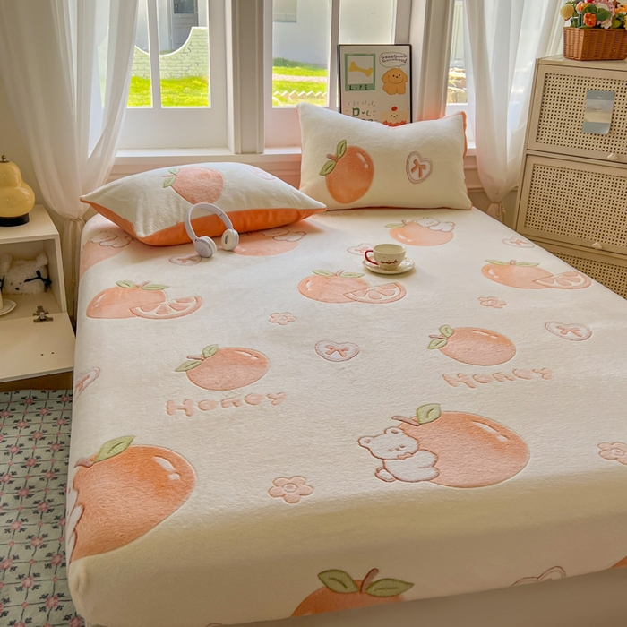 91家纺网 家纺一手货源 找家纺 娜朵家纺 2025新款180克雪花绒印花床笠 甜橙