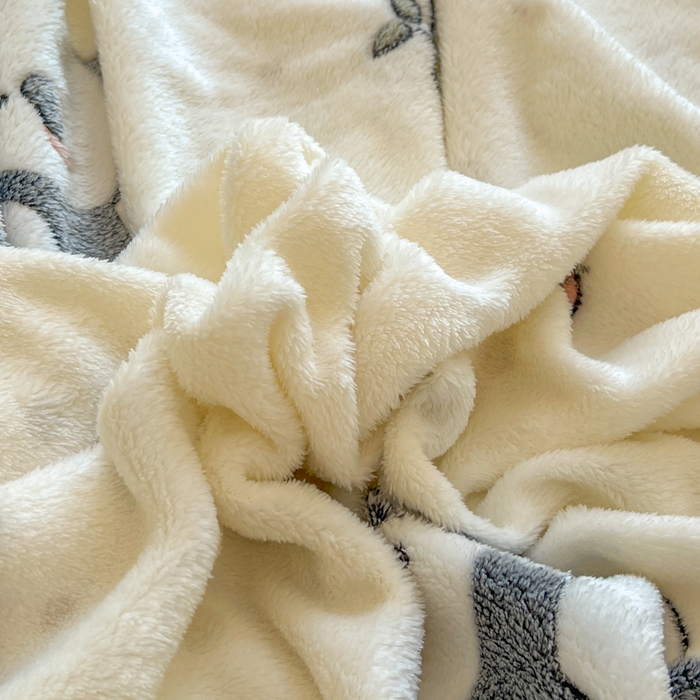 91家纺网 家纺一手货源 找家纺 娜朵家纺 2025新款180克雪花绒印花床笠 团团圆圆