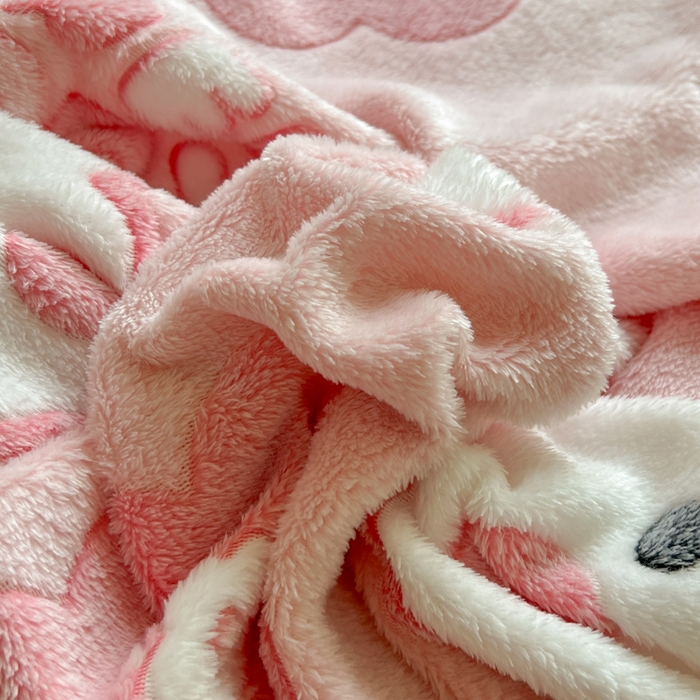 91家纺网 家纺一手货源 找家纺 娜朵家纺 2025新款180克雪花绒印花床笠 甜心小熊