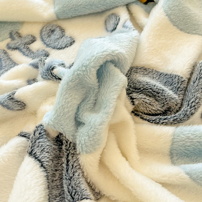 91家纺网 家纺一手货源 找家纺 娜朵家纺 2025新款180克雪花绒印花床笠 萌犬生活