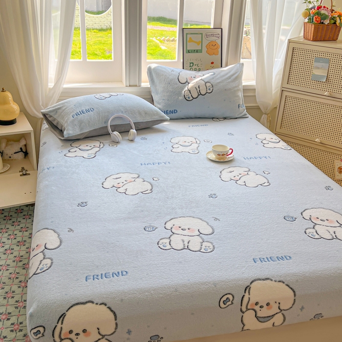 91家纺网 家纺一手货源 找家纺 娜朵家纺 2025新款180克雪花绒印花床笠 机灵狗