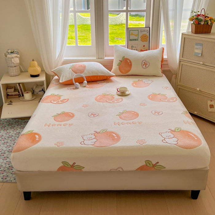 91家纺网 家纺一手货源 找家纺 娜朵家纺 2025新款180克雪花绒印花床笠 甜橙