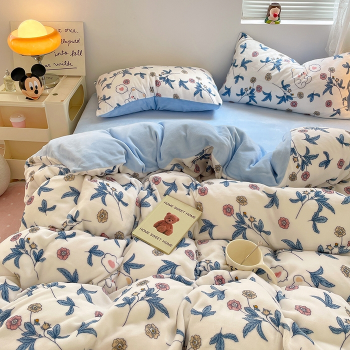 91家纺网 家纺一手货源 找家纺 卡斯诺家纺馆 2025新款200克牛奶绒四件套 墨染芳华