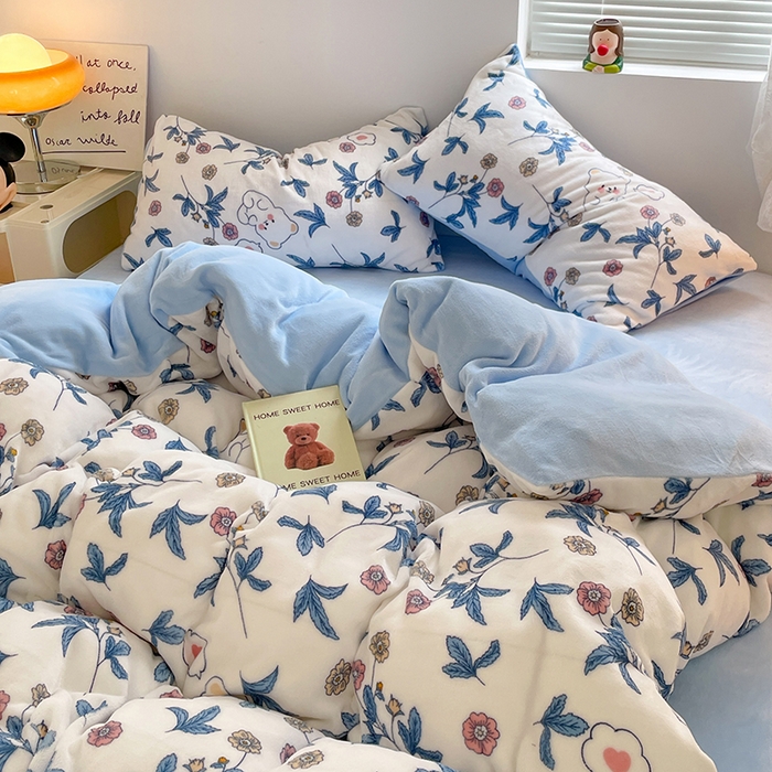 91家纺网 家纺一手货源 找家纺 卡斯诺家纺馆 2025新款200克牛奶绒四件套 墨染芳华