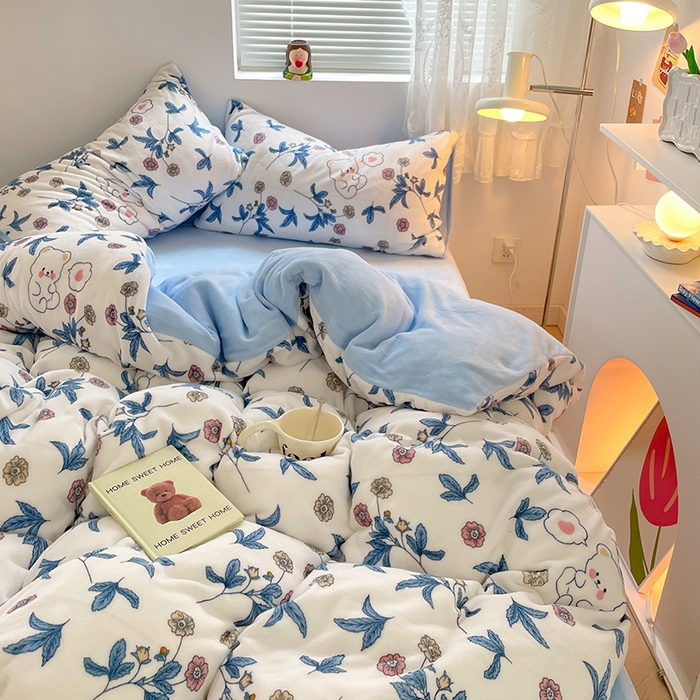 91家纺网 家纺一手货源 找家纺 卡斯诺家纺馆 2025新款200克牛奶绒四件套 墨染芳华