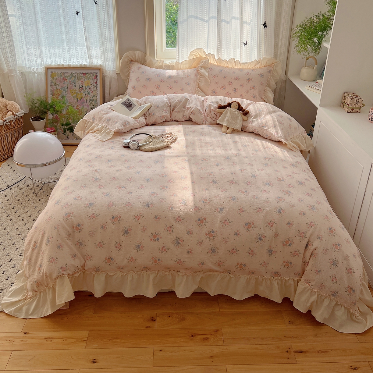 91家纺网 家纺一手货源 找家纺 初念 2025新款法式花边款小碎花云感双层纱系列四件套-曼塔（小红书推荐）提供买家秀 曼塔-芊芊花海