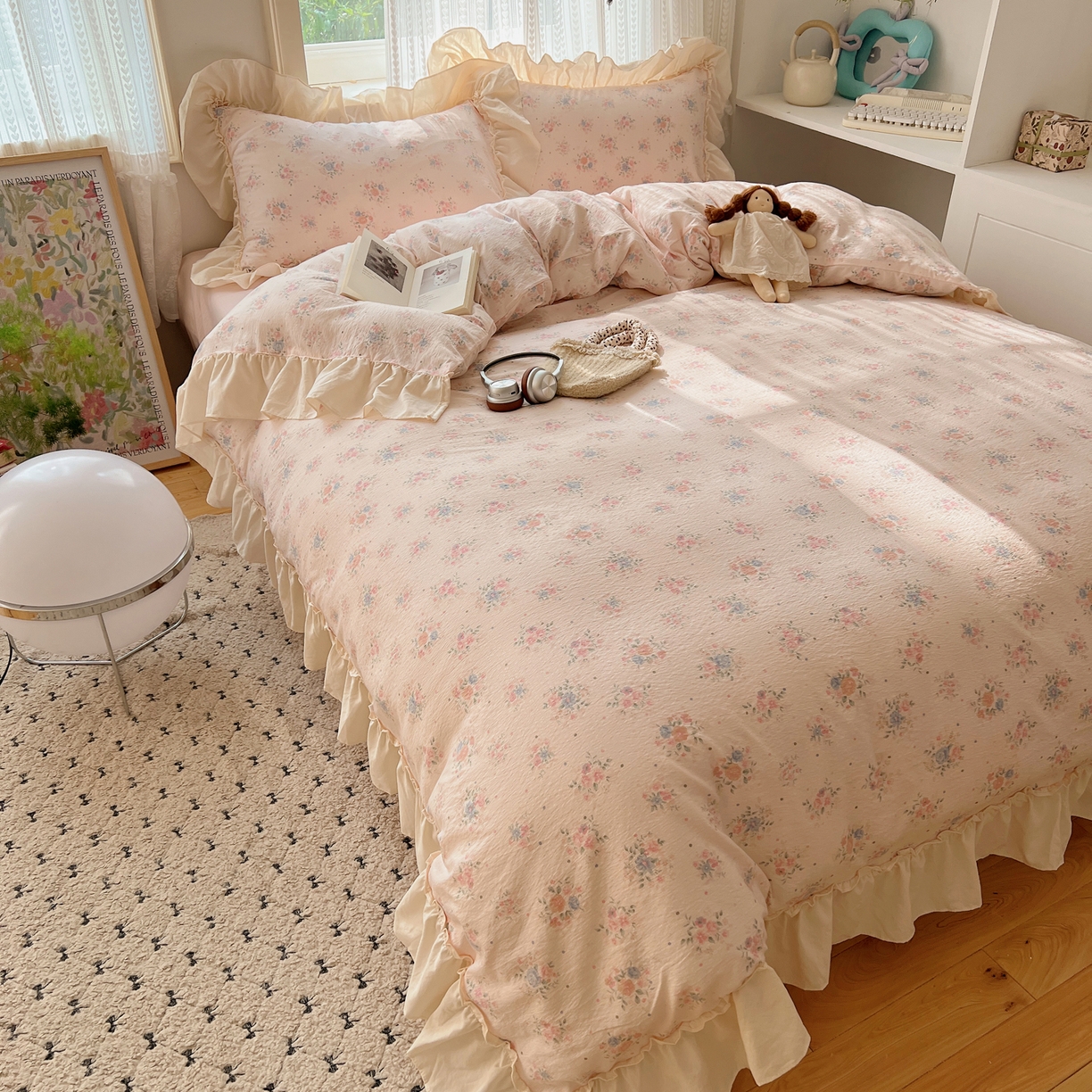 91家纺网 家纺一手货源 找家纺 初念 2025新款法式花边款小碎花云感双层纱系列四件套-曼塔（小红书推荐）提供买家秀 曼塔-芊芊花海