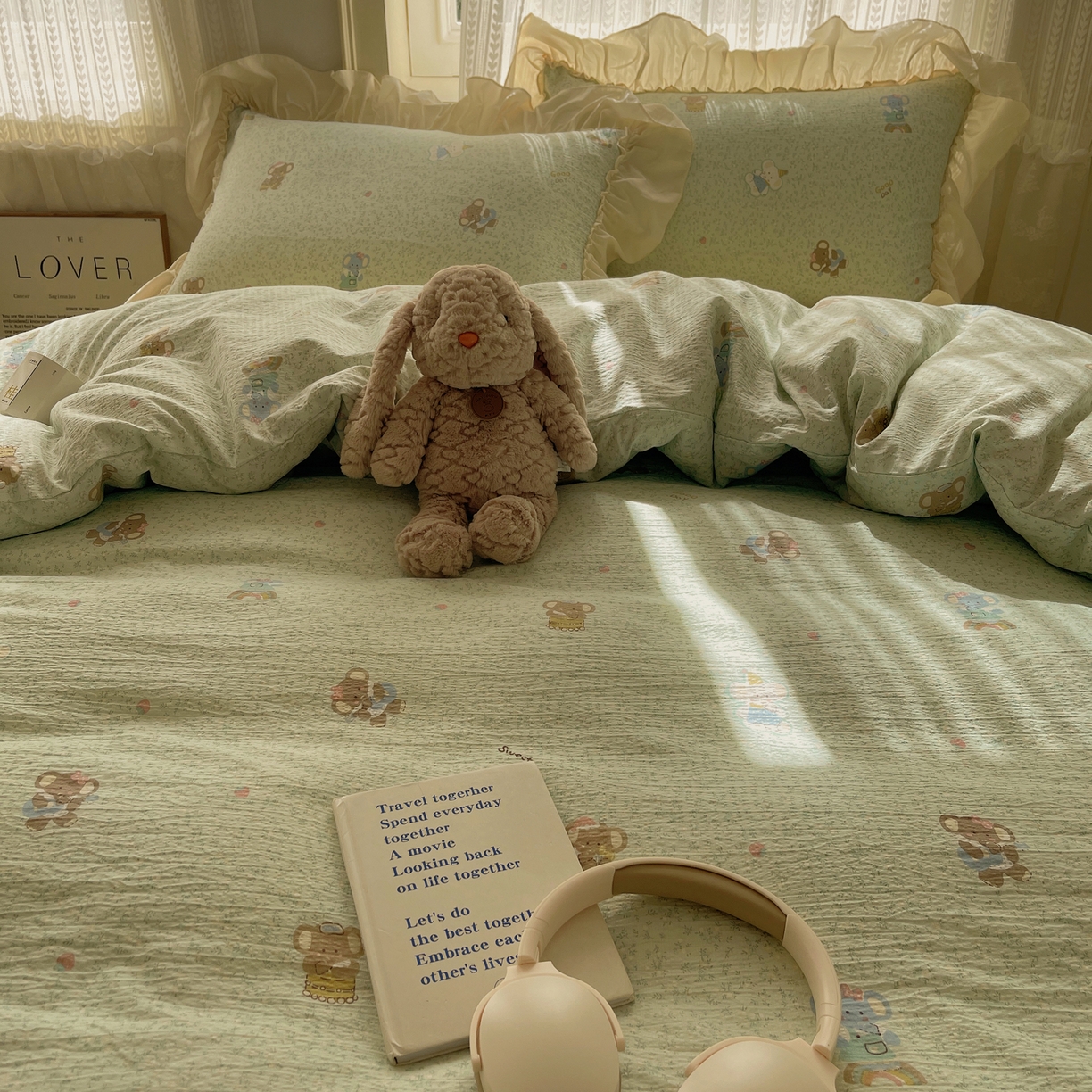 91家纺网 家纺一手货源 找家纺 初念 2025新款法式花边款小碎花云感双层纱系列四件套-曼塔（小红书推荐）提供买家秀 曼塔-少女象