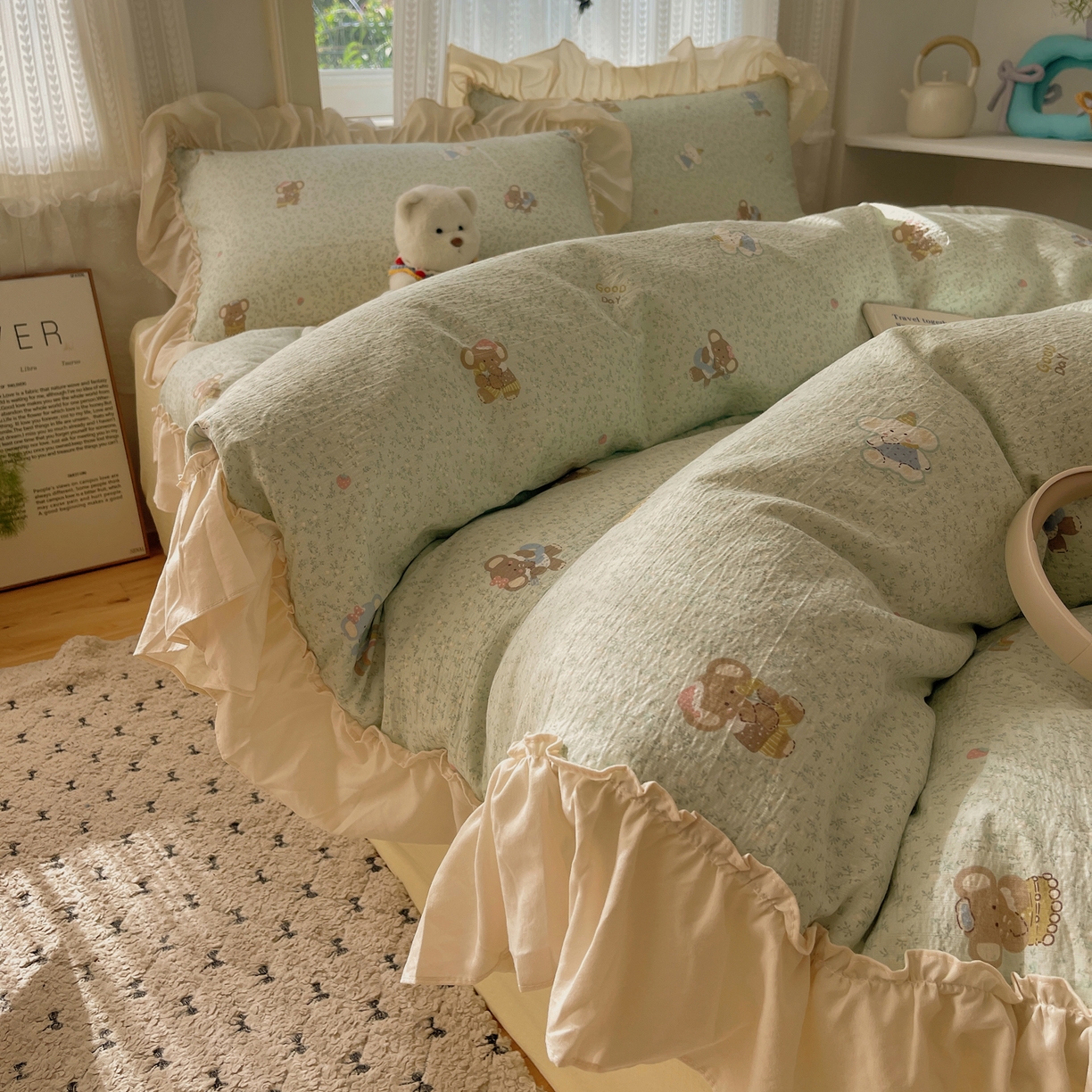 91家纺网 家纺一手货源 找家纺 初念 2025新款法式花边款小碎花云感双层纱系列四件套-曼塔（小红书推荐）提供买家秀 曼塔-少女象