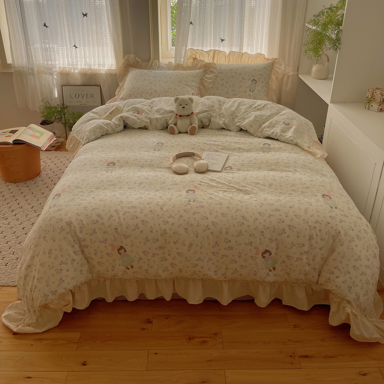 91家纺网 家纺一手货源 找家纺 初念 2025新款法式花边款小碎花云感双层纱系列四件套-曼塔（小红书推荐）提供买家秀 曼塔-思念女孩