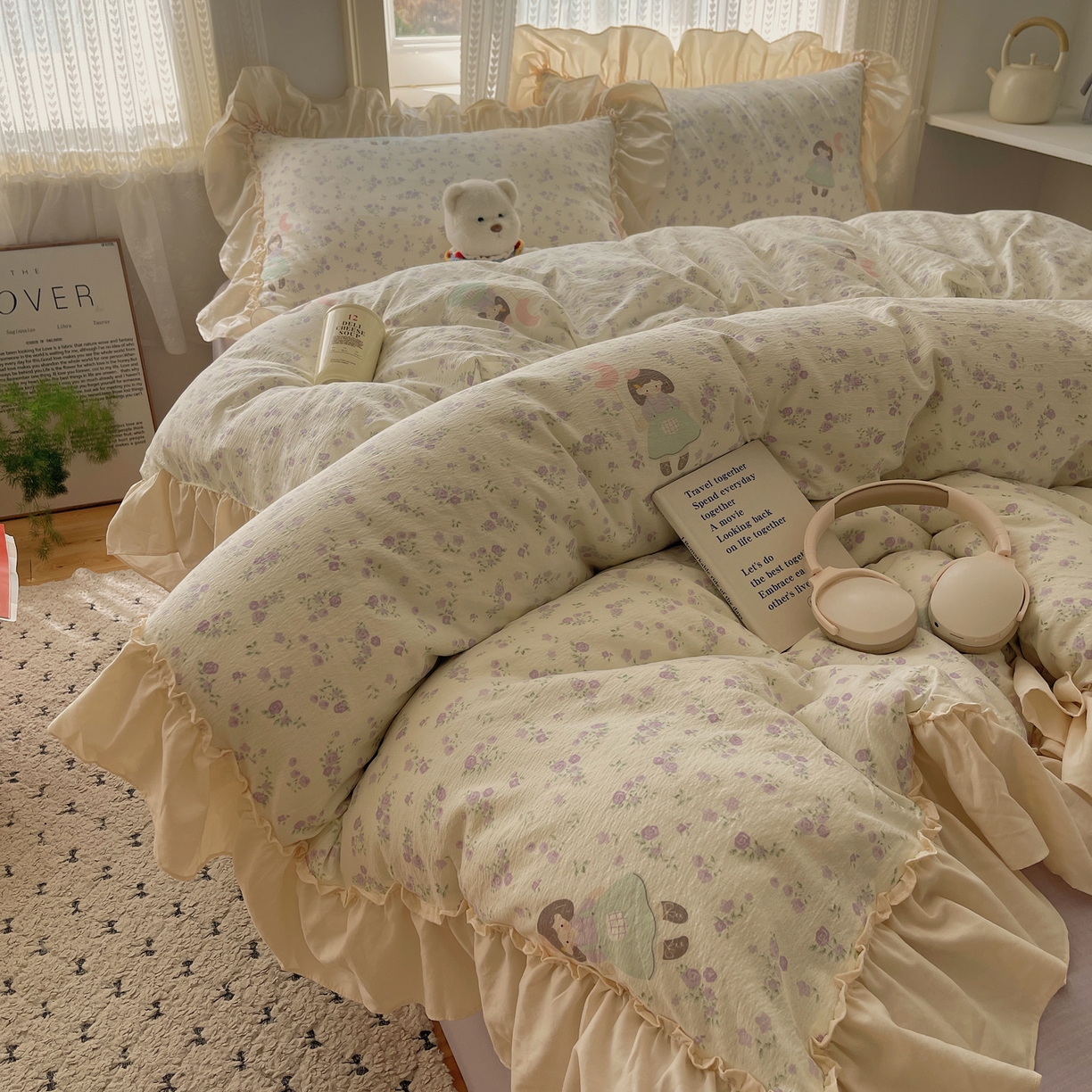 91家纺网 家纺一手货源 找家纺 初念 2025新款法式花边款小碎花云感双层纱系列四件套-曼塔（小红书推荐）提供买家秀 曼塔-思念女孩