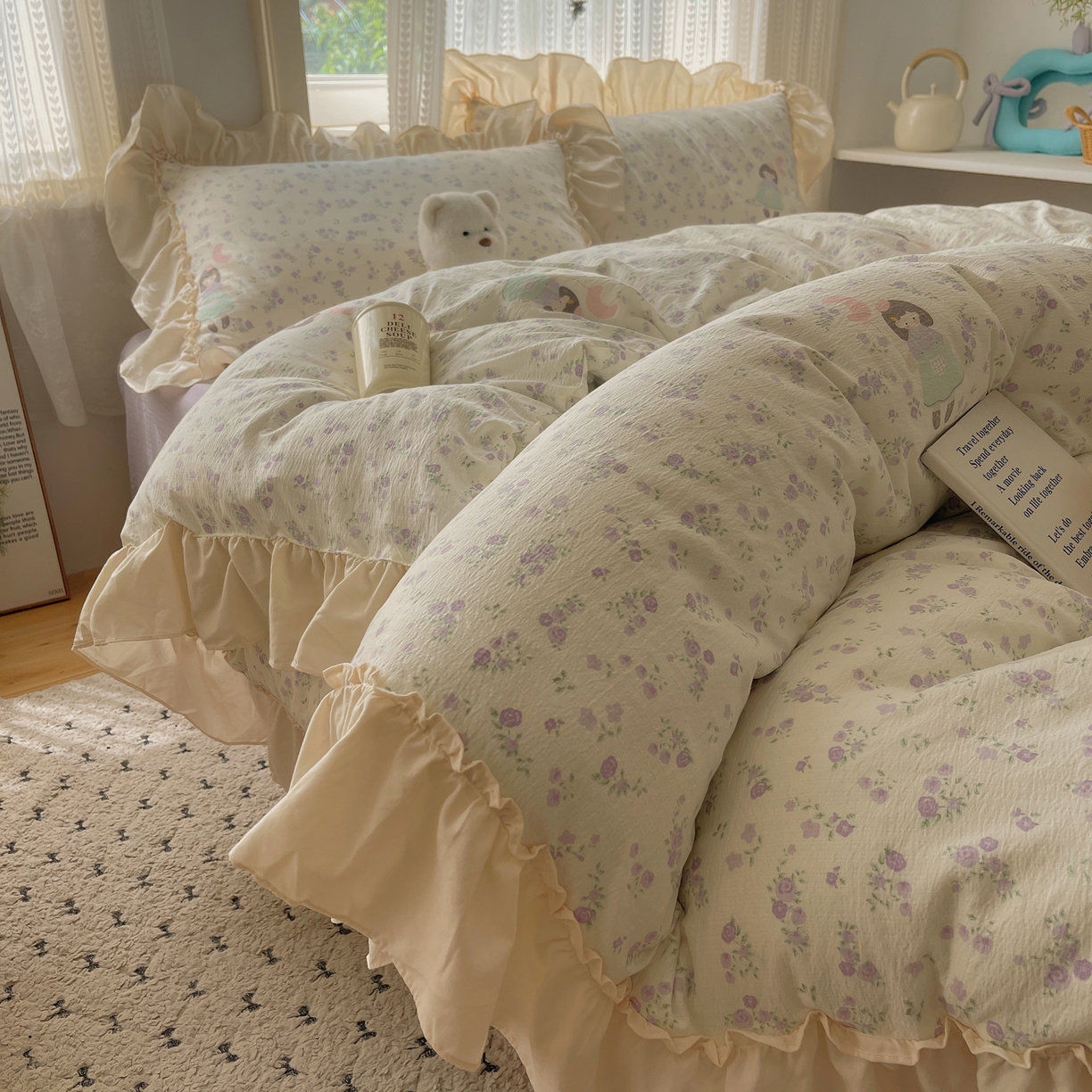 91家纺网 家纺一手货源 找家纺 初念 2025新款法式花边款小碎花云感双层纱系列四件套-曼塔（小红书推荐）提供买家秀 曼塔-思念女孩