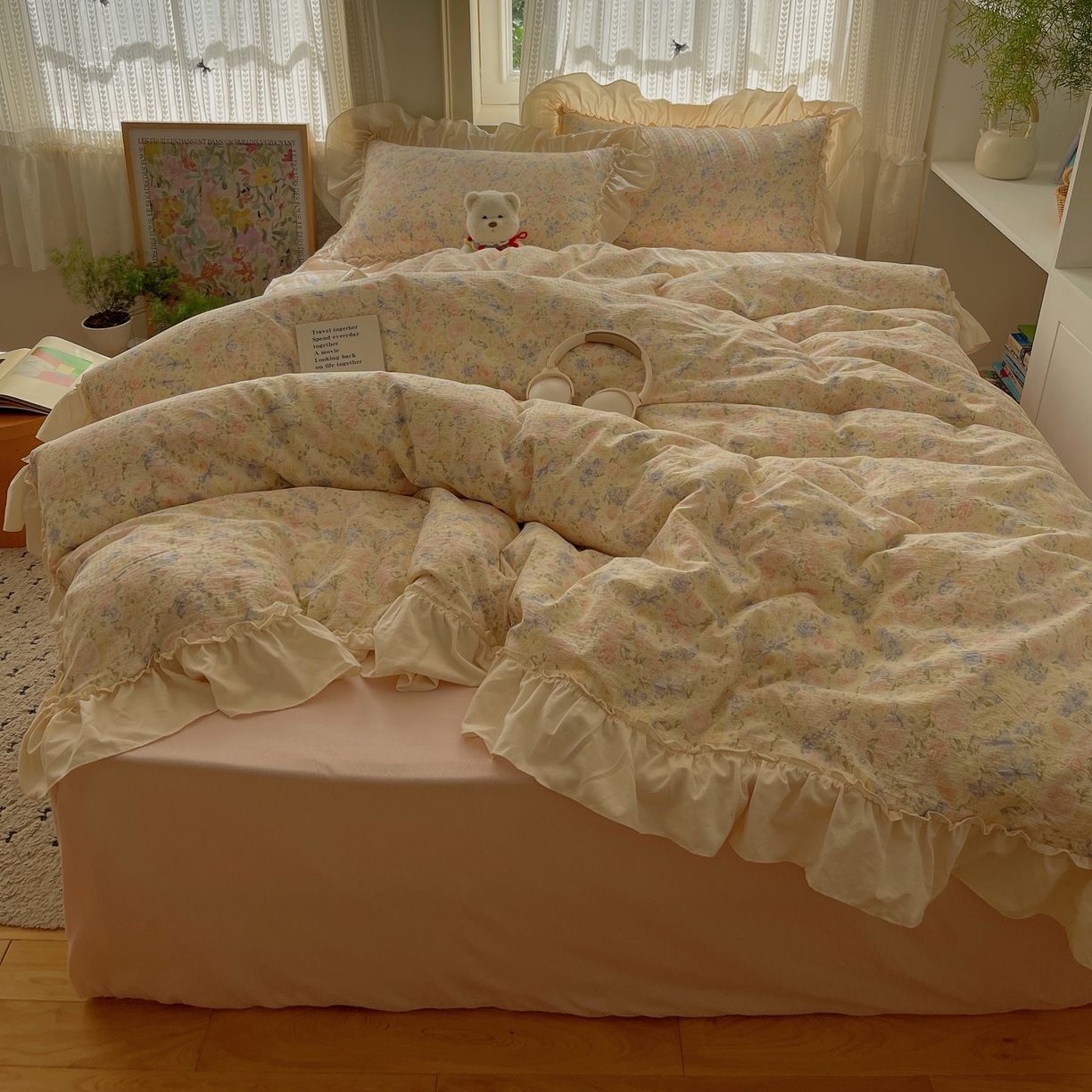 91家纺网 家纺一手货源 找家纺 初念 2025新款法式花边款小碎花云感双层纱系列四件套-曼塔（小红书推荐）提供买家秀 曼塔-虞美人的诗