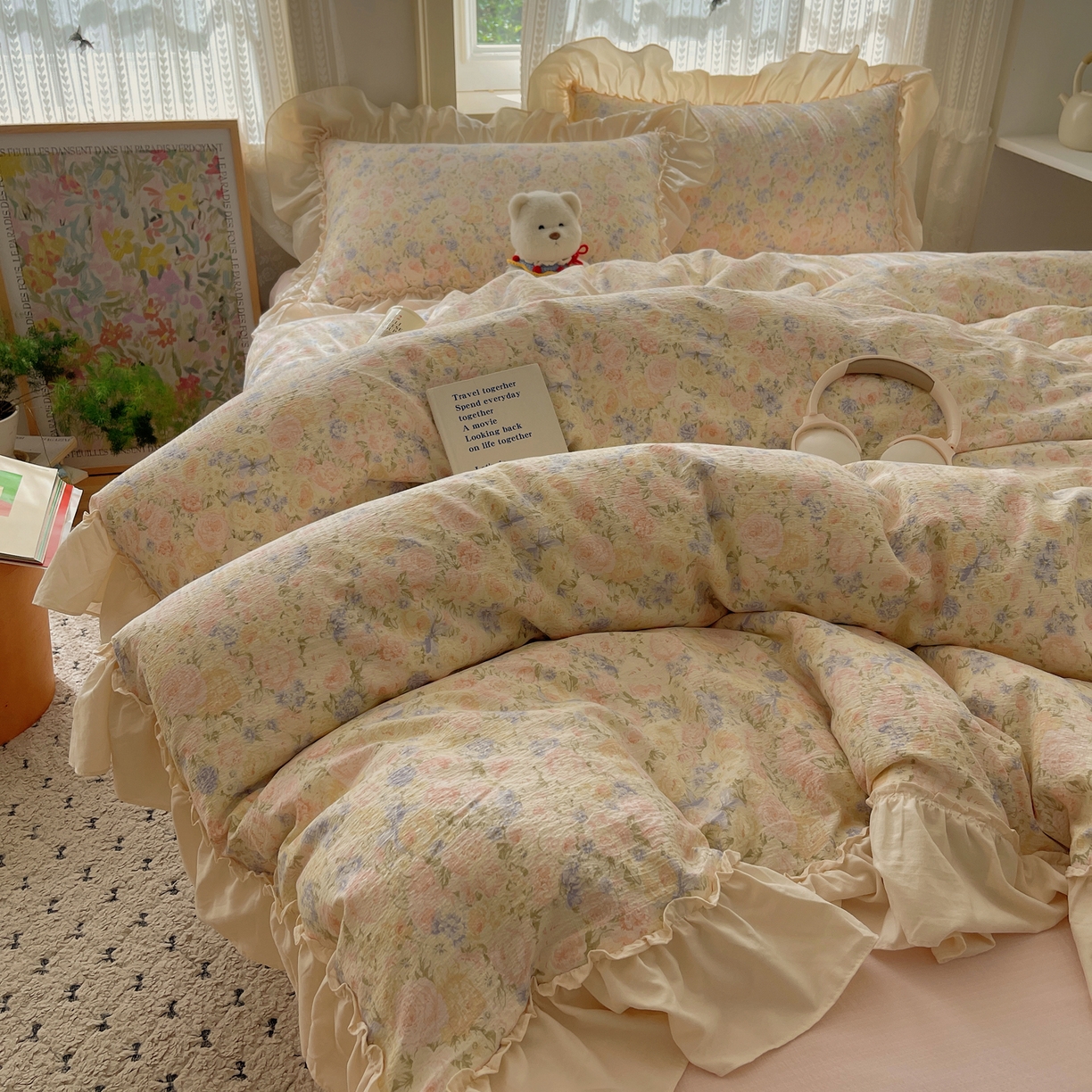 91家纺网 家纺一手货源 找家纺 初念 2025新款法式花边款小碎花云感双层纱系列四件套-曼塔（小红书推荐）提供买家秀 曼塔-虞美人的诗