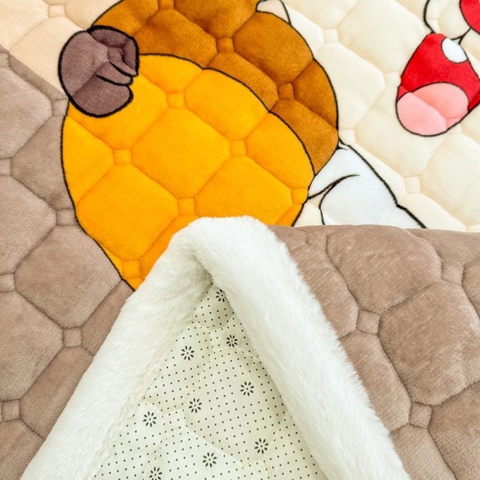 91家纺网 家纺一手货源 找家纺 梦初语 2025新款牛奶绒印花夹棉加厚款床护垫褥子大床场景-直播爆款（夹棉200克） 顽皮鼠