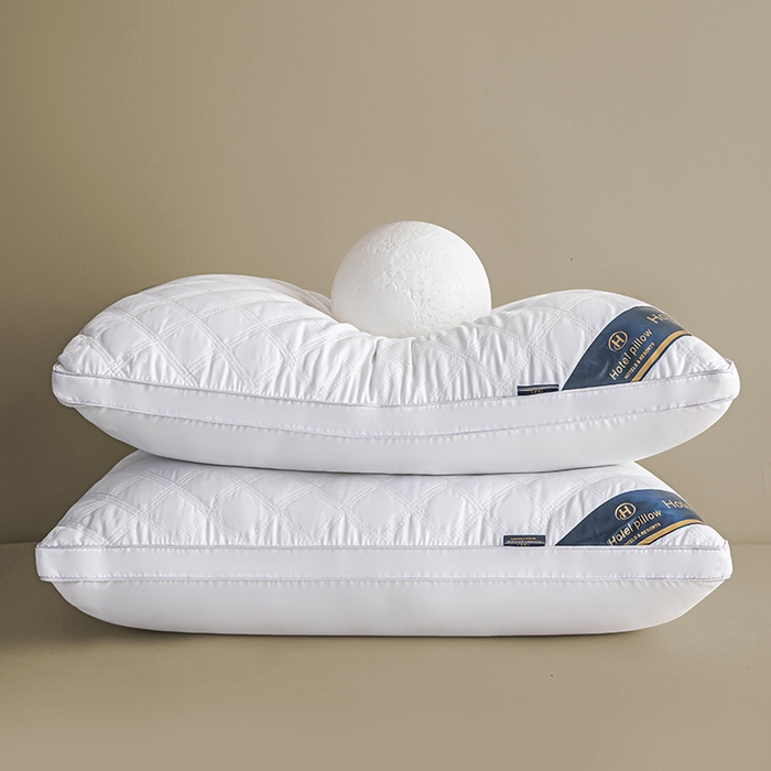 91家纺网 家纺一手货源 找家纺 （总）锦鲤枕芯 2025新款亲肤磨毛高弹羽丝绒枕头酒店枕学生枕头枕芯