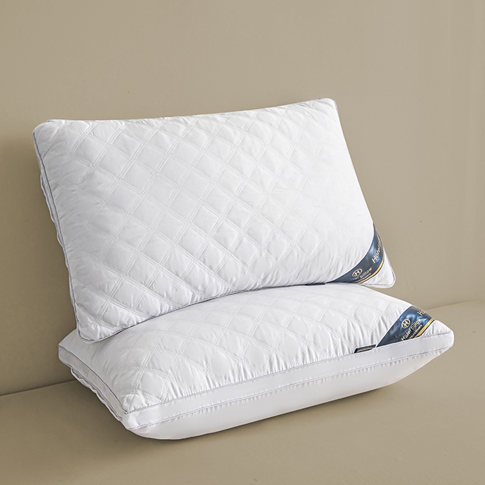 91家纺网 家纺一手货源 找家纺 （总）锦鲤枕芯 2025新款亲肤磨毛高弹羽丝绒枕头酒店枕学生枕头枕芯