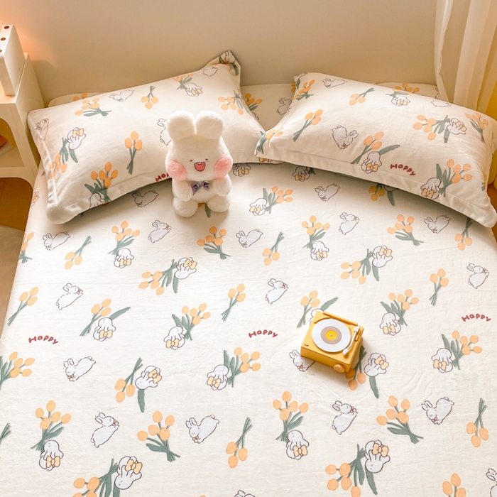 91家纺网 家纺一手货源 找家纺 金盛纺 2025新款高克重牛奶绒印花系列单床单(可定制) 星光游乐园