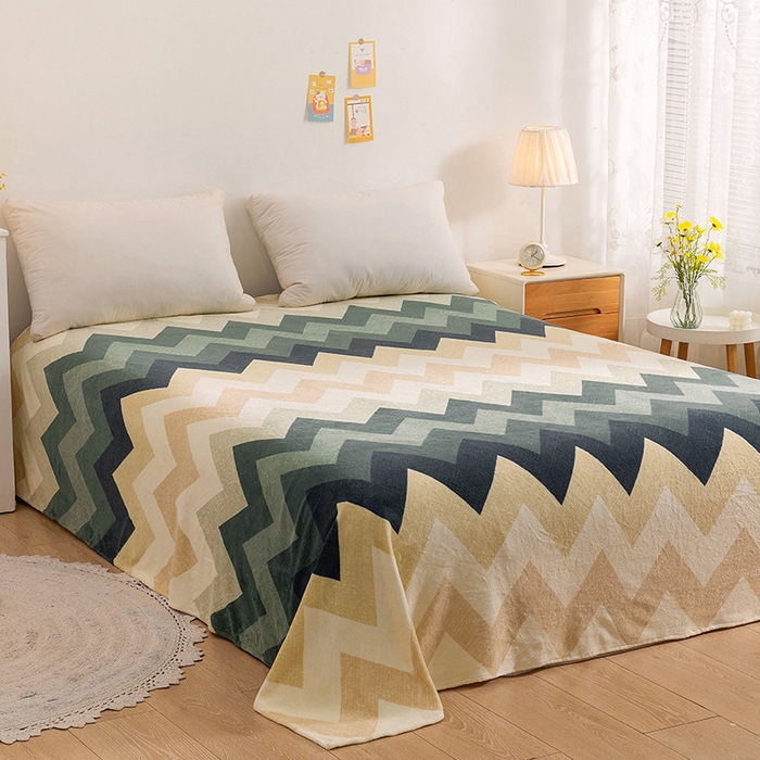 91家纺网 家纺一手货源 找家纺 金盛纺 2025新款高克重牛奶绒印花系列单床单(可定制) 梦境（绿）