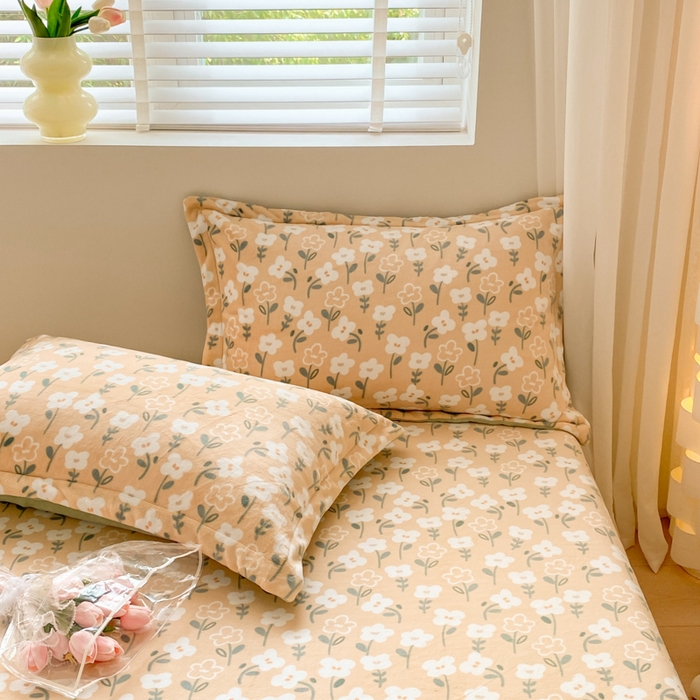 91家纺网 家纺一手货源 找家纺 金盛纺 2025新款高克重牛奶绒印花系列单床单(可定制) 丽人花都